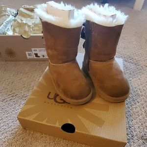 Ugg bailey boots